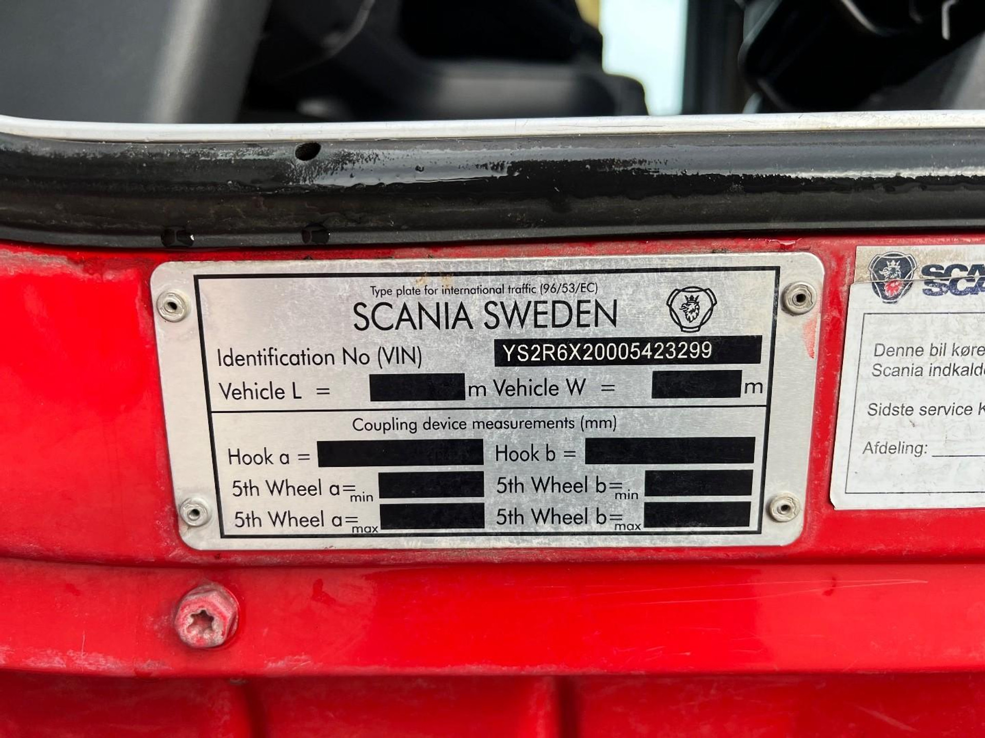 57686002-22.jpg